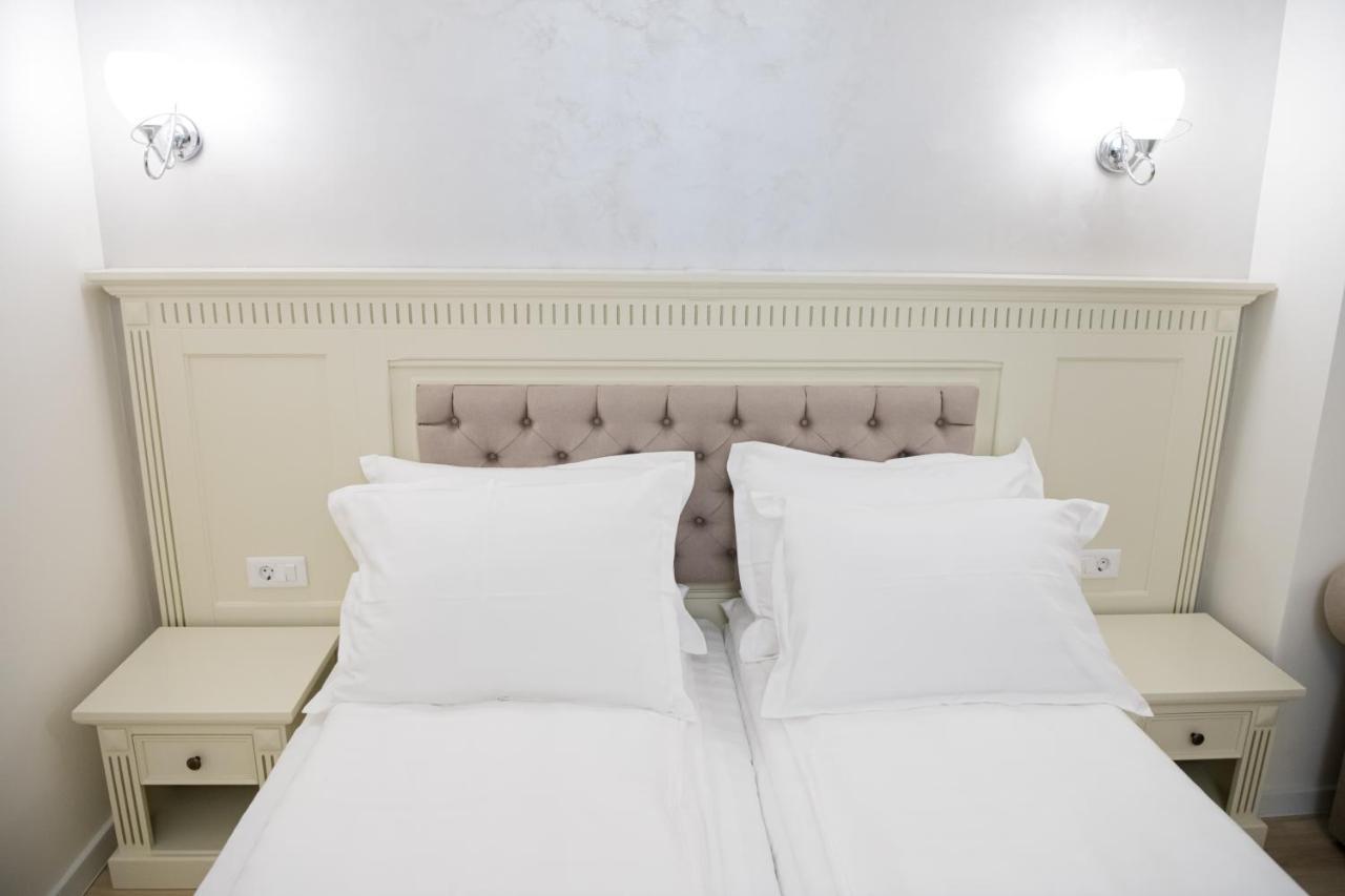 Imperial Hotel&Spa - ไบเลโอเลอเนชต์ ภายนอก รูปภาพ