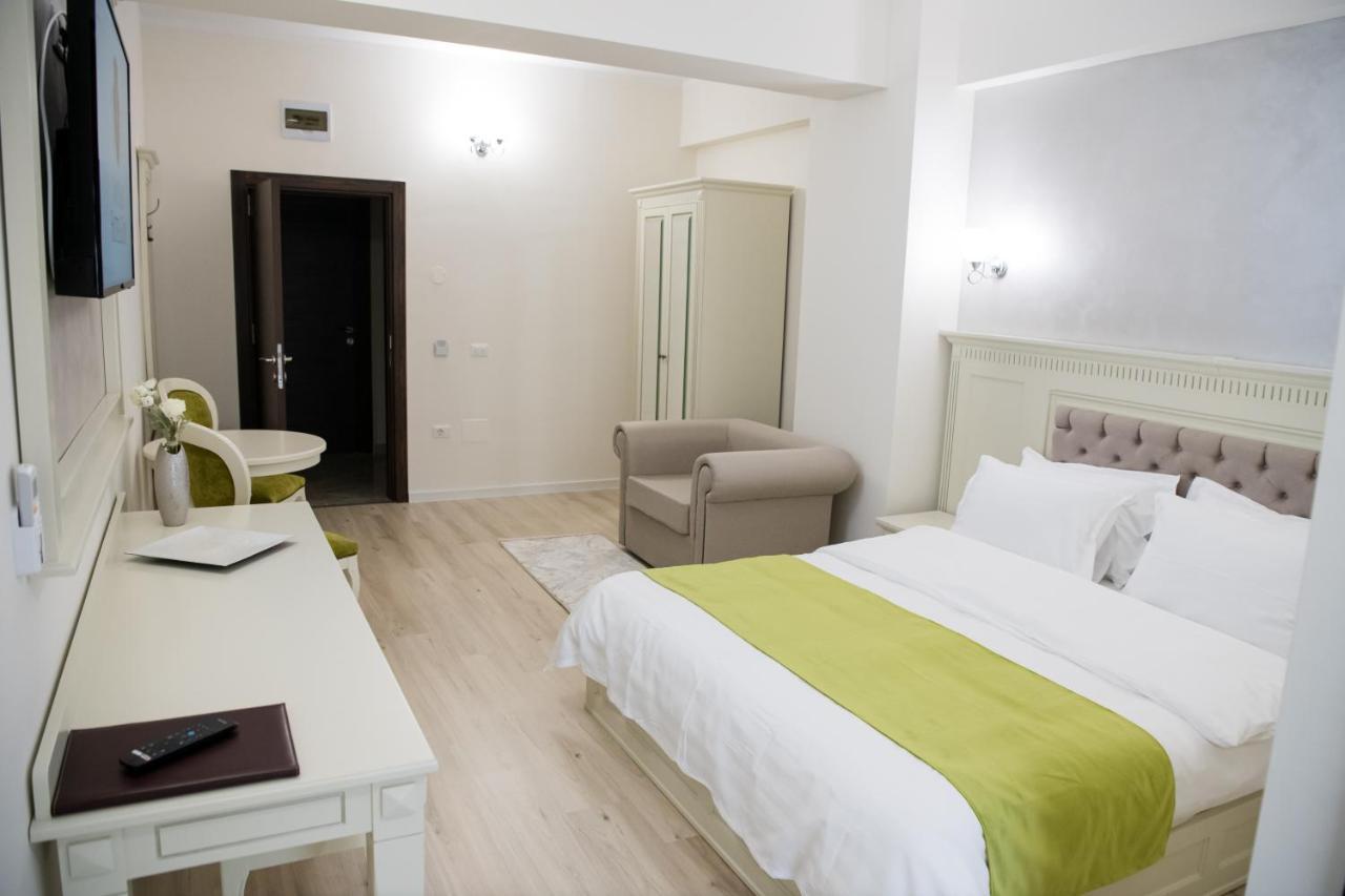 Imperial Hotel&Spa - ไบเลโอเลอเนชต์ ภายนอก รูปภาพ