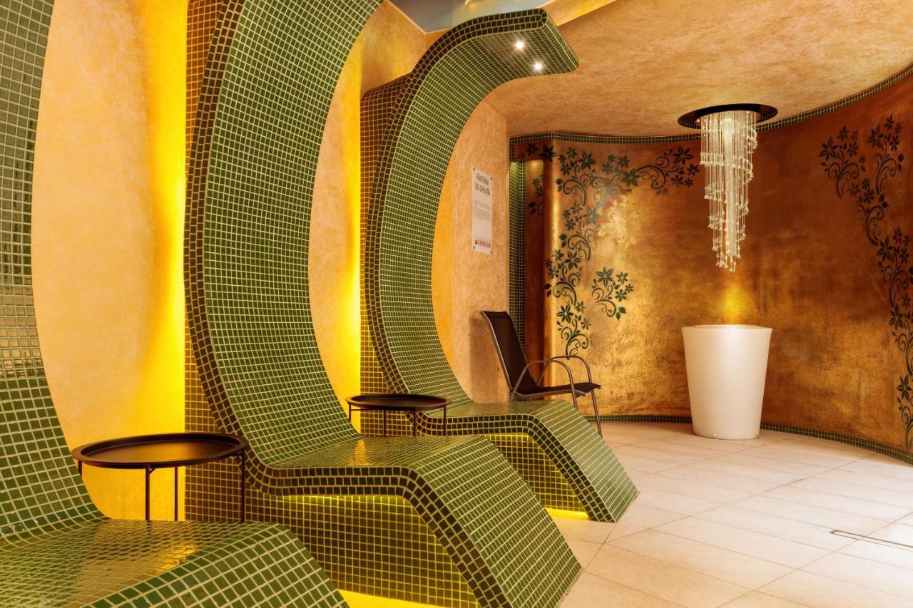 Imperial Hotel&Spa - ไบเลโอเลอเนชต์ ภายนอก รูปภาพ